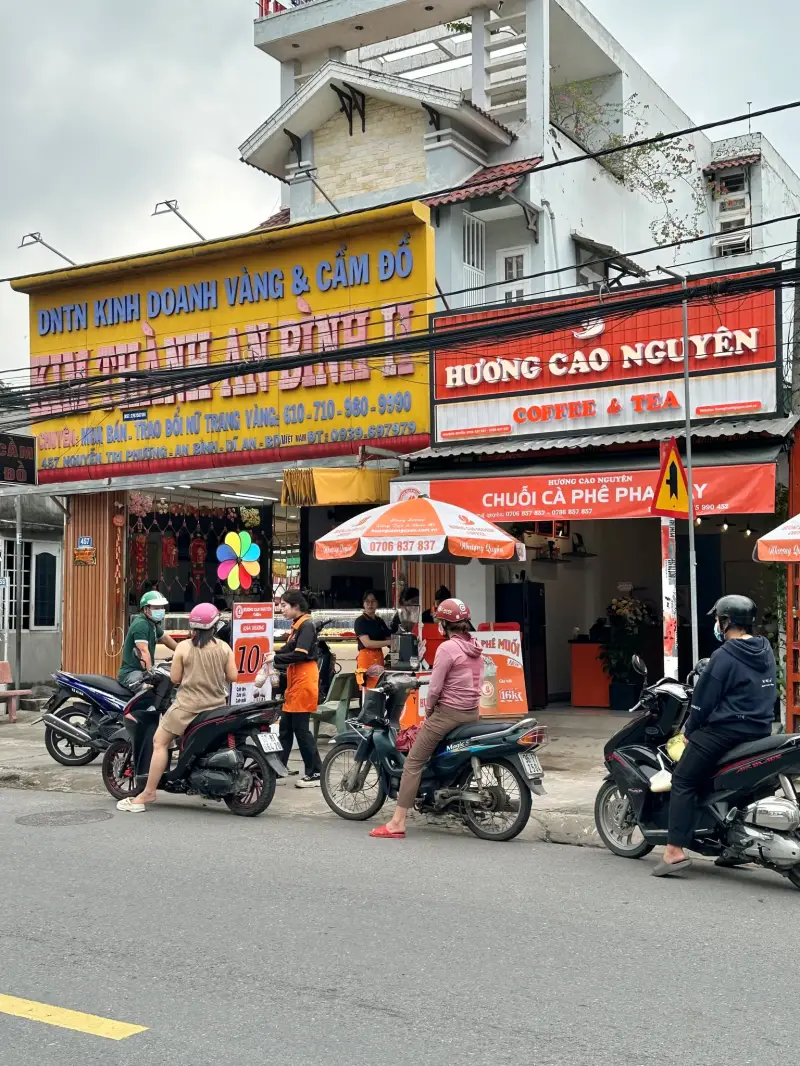 Mô hình Cafe Takeaway (Mang đi) kết hợp trang trí hiện đại