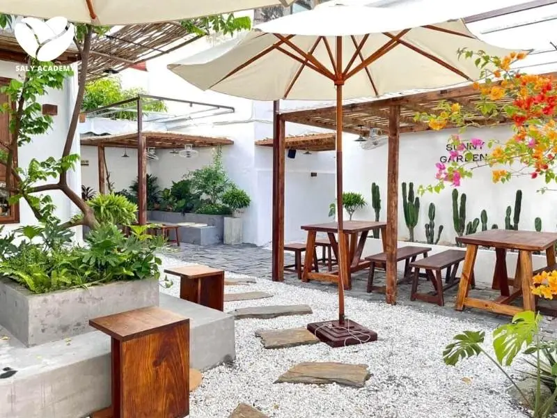 Phong cách tối giản kết hợp cây xanh
