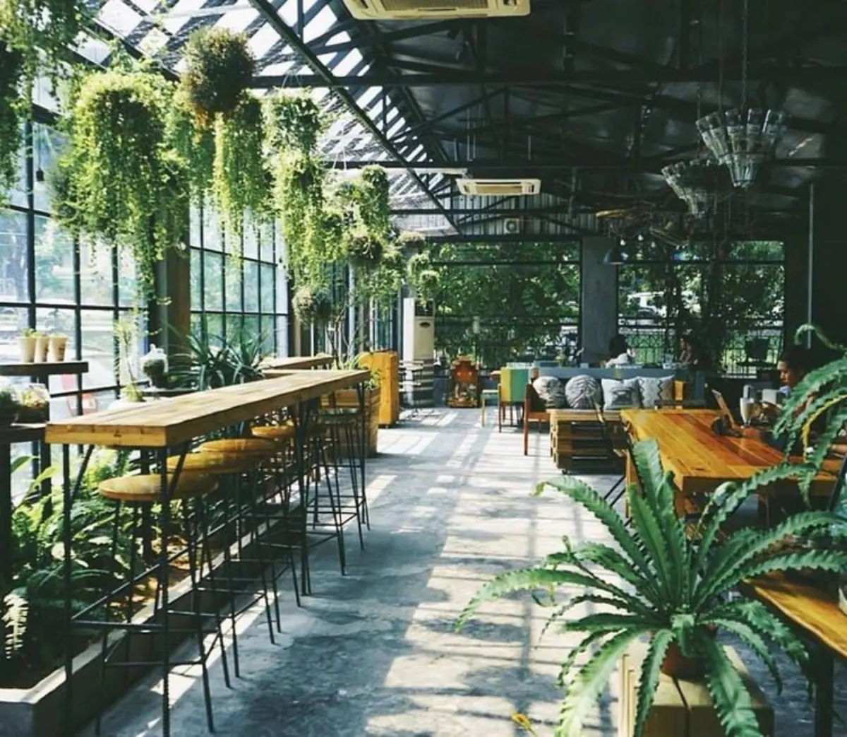 Mô hình cafe sân vườn nhà kính trong vườn