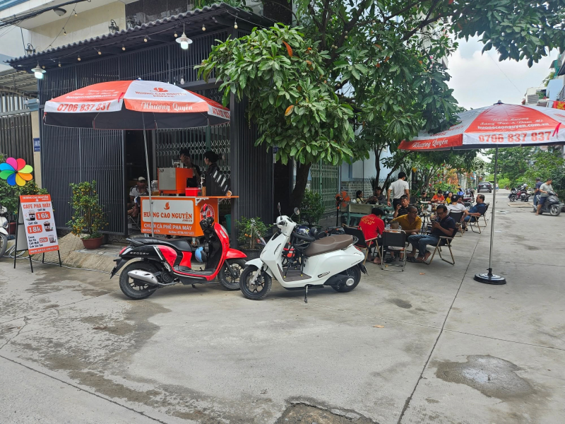 Mô hình xe cafe mang đi kết hợp bán tại chỗ