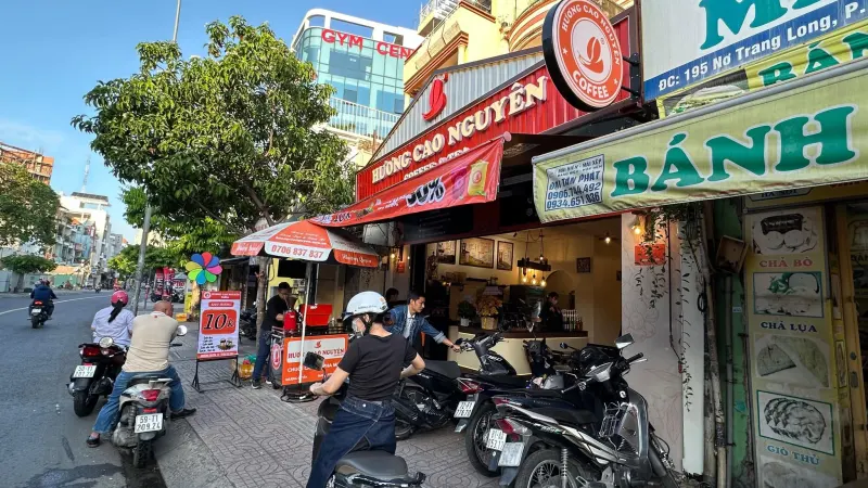 Quán cafe mang đi (Take-away / Espresso Bar) cho người bận rộn