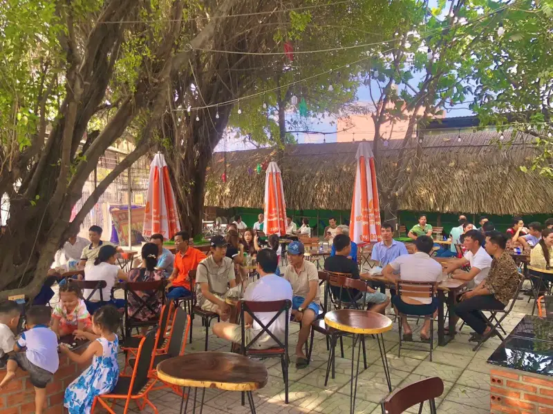 Mô hình cafe sân vườn mini