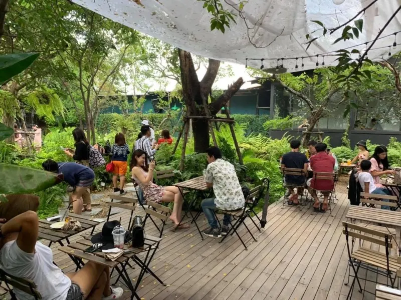 Phong cách Sân vườn – Xanh mát & Thư thái